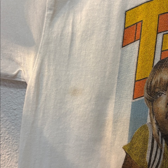 Fashion Nova White T-Shirt with T-BOZ Graphic - Picture 3 of 5